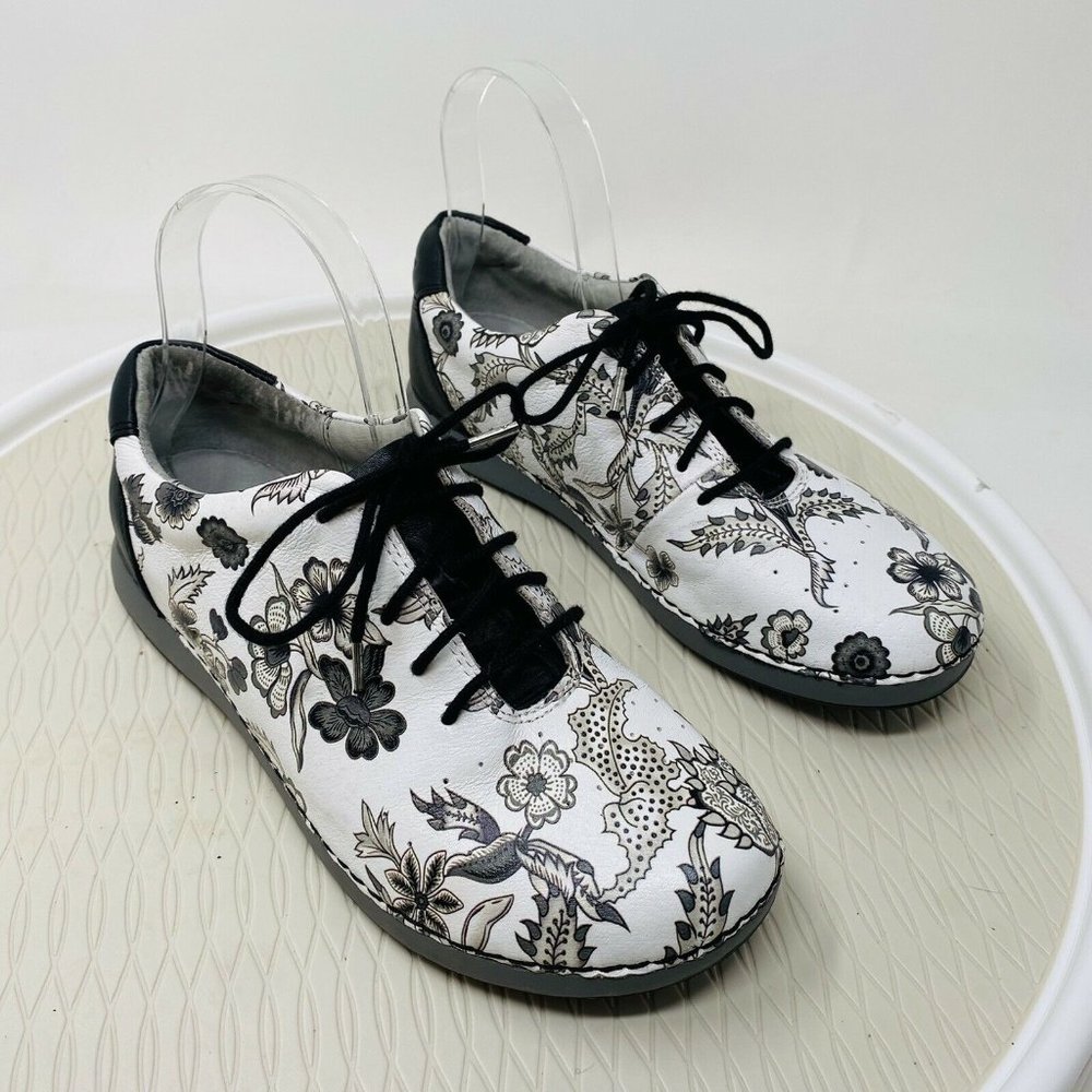 Alegria Essence Shoes Sneakers Size EU 38 US 8 - 8.5 Black Floral Leather White